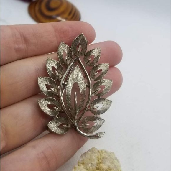 Flaming ivy brooch vintage‎ collectible - Picture 1 of 1
